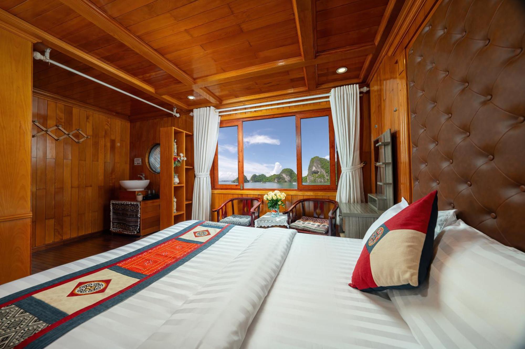 Hotel Sunlight Boutique Cruise - Cat Ba Island Ha Long Esterno foto