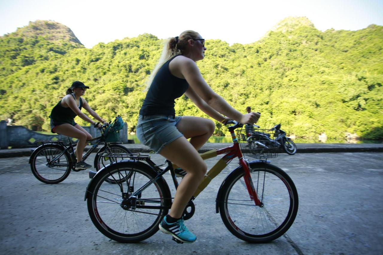 Hotel Sunlight Boutique Cruise - Cat Ba Island Ha Long Esterno foto